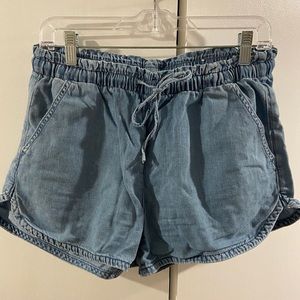 American Eagle drawstring shorts
